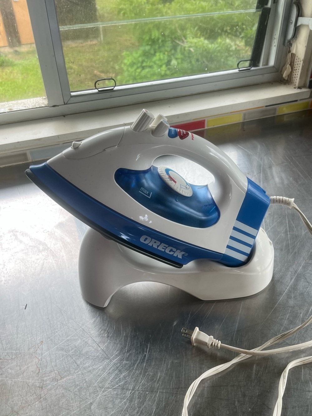 ORECK Cordless Iron